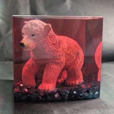 Lampe/Briefbeschwerer Eisbär "Baby red" – Bild 5